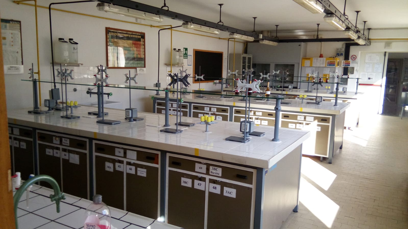 Il laboratorio di analisi quantitativa